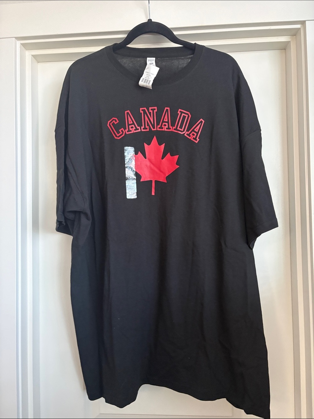 Men's Black Canada Graphic Tee with Red Maple Leaf